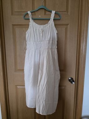 LC Lauren Conrad Cream Shimmer Midi Dress – Size L